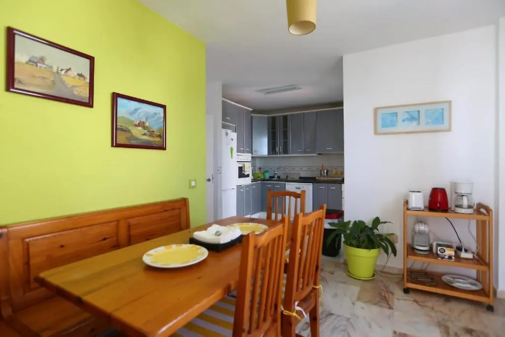 Magnificent Holiday 5 Bedroom Villa In Beach Front Málaga 0*,