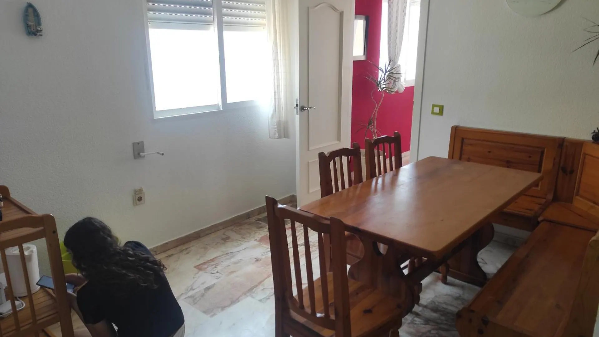 Magnificent Holiday 5 Bedroom Villa In Beach Front Málaga 0*,  Spanien