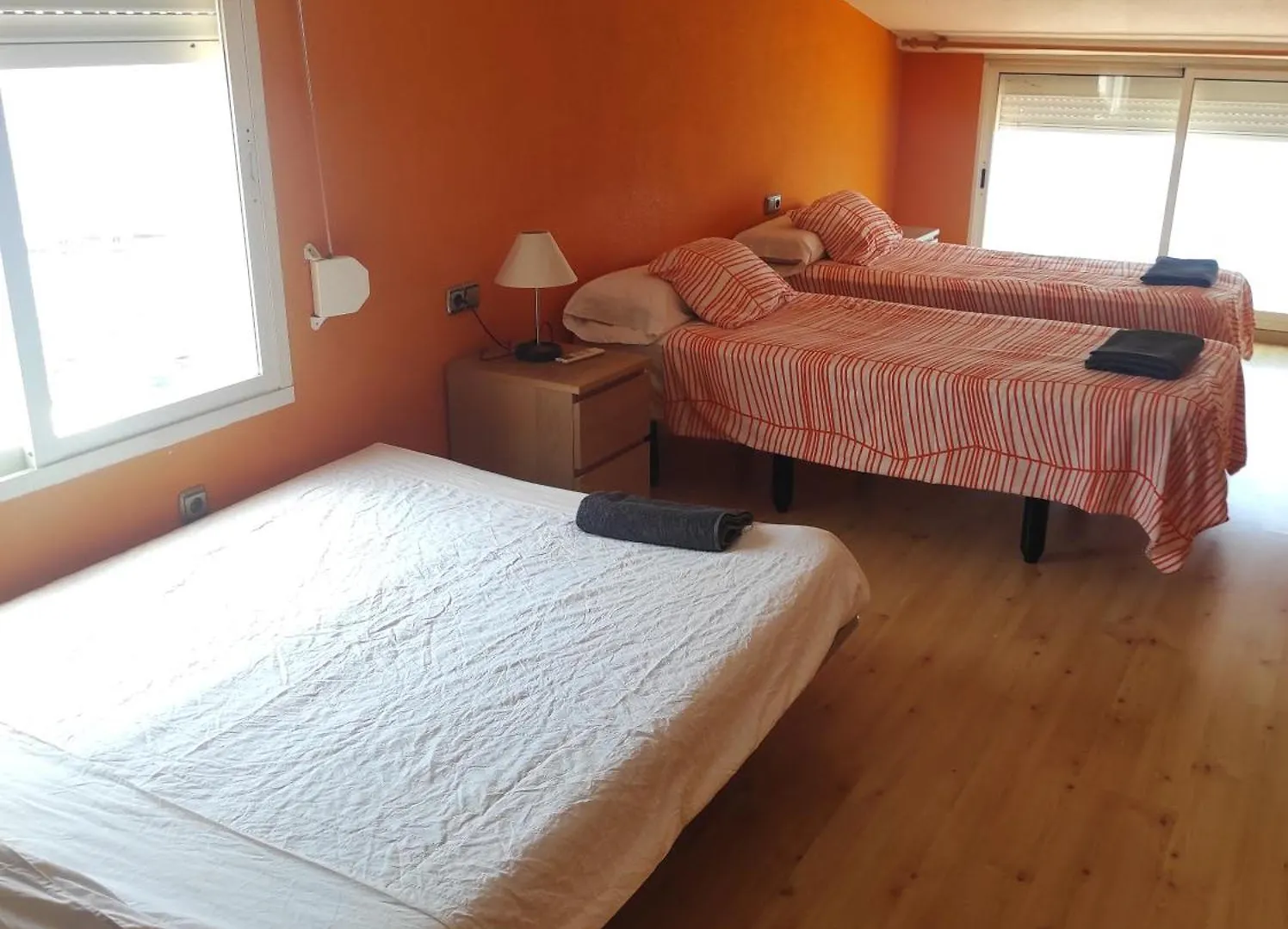 Magnificent Holiday 5 Bedroom Villa In Beach Front مالقة